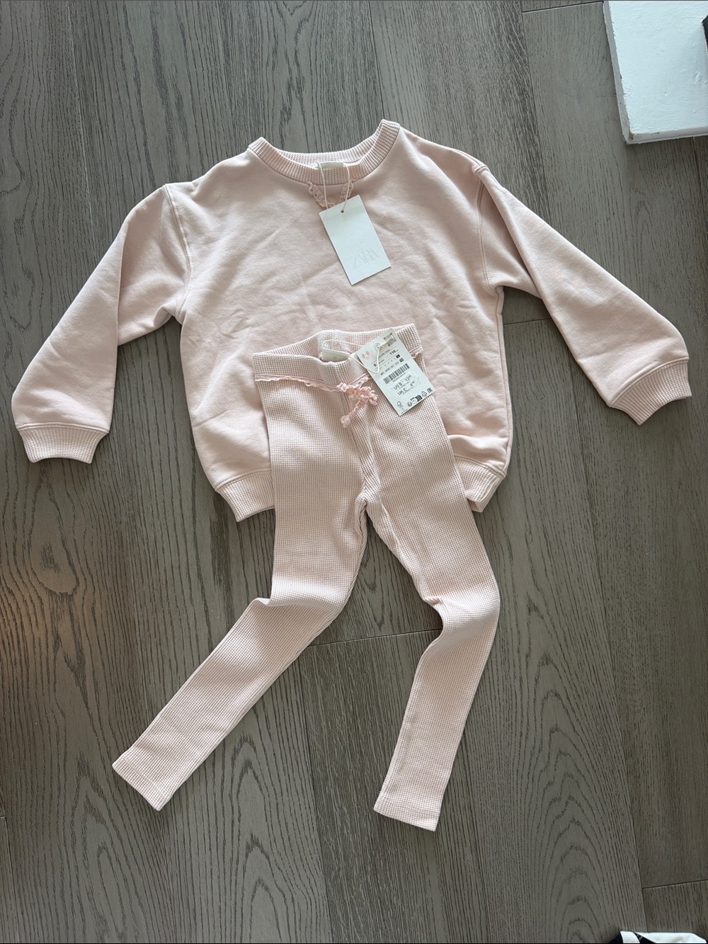 Zara Kids' Cozy Two-Piece Set in Light Pink